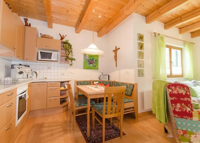 Schreilechner Nyaraló *